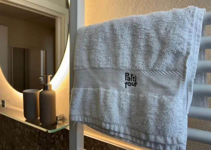 Semesterbostad Partifour *